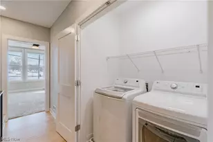 11208 N Park Pl, Loveland, OH 44104 - Photo 19