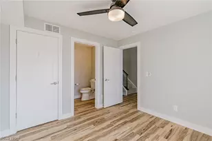 11208 N Park Pl, Loveland, OH 44104 - Photo 25