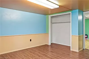 300 Eastlawn Cir, Zanesville, OH 43701 - Photo 31