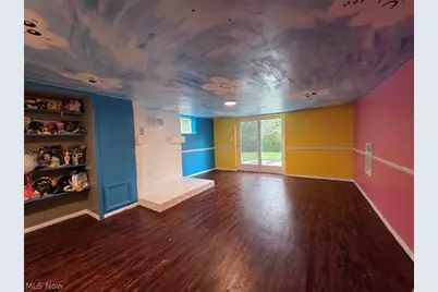 300 Eastlawn Circle, Zanesville, OH 43701 - Photo 33