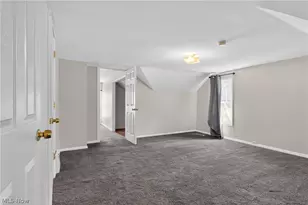 3346 W 59th Pl, Loveland, OH 44102 - Photo 25