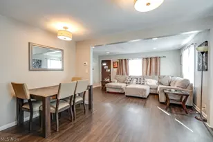 6276 Apple St, Louisville, OH 44641 - Photo 5