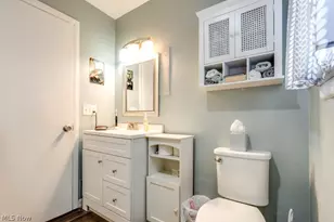 6276 Apple St, Louisville, OH 44641 - Photo 13