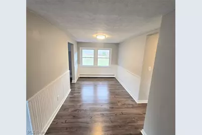 764 Irving Park Boulevard, Sheffield Lake, OH 44054 - Photo 15