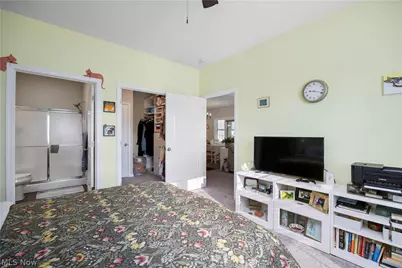238 Silver Spring Circle, Elyria, OH 44035 - Photo 23