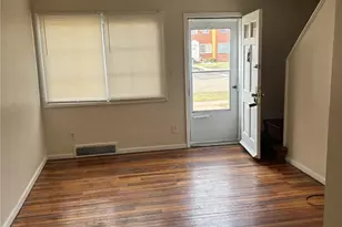 521 Kenwood Dr, Euclid, OH 44123 - Photo 3