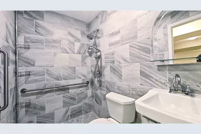 38446 Foxglen Avenue, Avon, OH 44011 - Photo 31