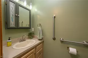 6840 Akron Ave NW, Canal Fulton, OH 44614 - Photo 23