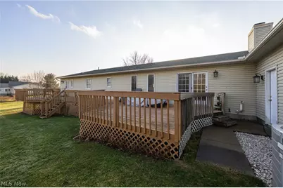 6840 Akron Avenue NW, Canal Fulton, OH 44614 - Photo 41
