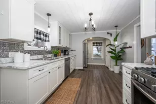 157 E Ohio Ave, Sebring, OH 44672 - Photo 3