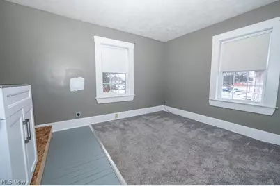 157 E Ohio Avenue, Sebring, OH 44672 - Photo 17