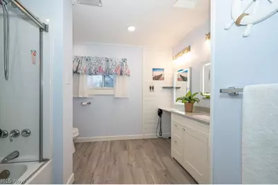 157 E Ohio Avenue, Sebring, OH 44672 - Photo 13