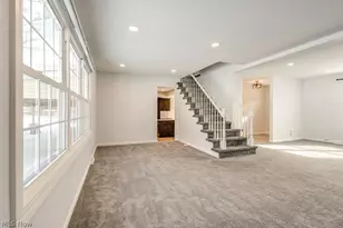 9408 Fairfield Dr, Twinsburg, OH 44087 - Photo 11