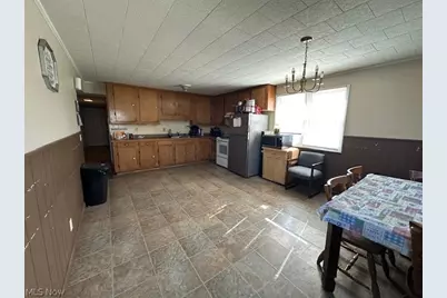 1620 Wheeling Avenue, Zanesville, OH 43701 - Photo 9