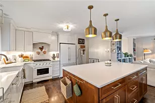 5642 Grand Pl, Willoughby, OH 44094 - Photo 3