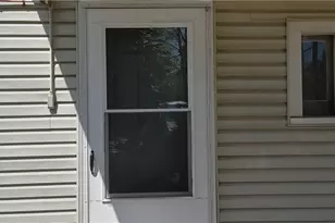 956 Grant Ave, Cuyahoga Falls, OH 44221 - Photo 17