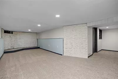 897 Livermore Lane, Elyria, OH 44035 - Photo 23