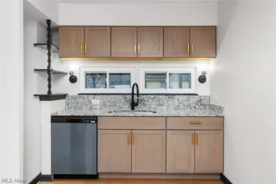 897 Livermore Lane, Elyria, OH 44035 - Photo 9