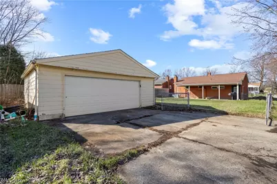 897 Livermore Lane, Elyria, OH 44035 - Photo 29