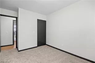 897 Livermore Ln, Elyria, OH 44035 - Photo 21