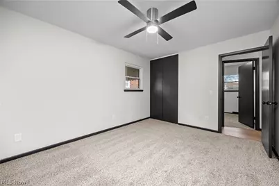 897 Livermore Lane, Elyria, OH 44035 - Photo 17