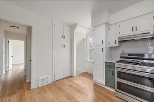 11775 Albion Rd, North Royalton, OH 44133 - Photo 7