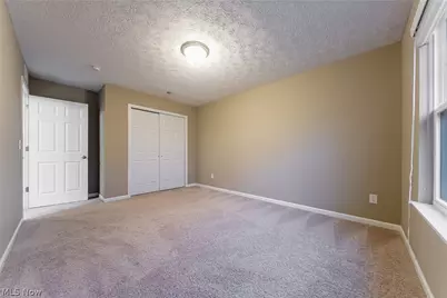 32815 Rebecca Lane, Avon Lake, OH 44012 - Photo 33