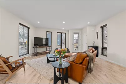 5217 Franklin Boulevard, Loveland, OH 44102 - Photo 5