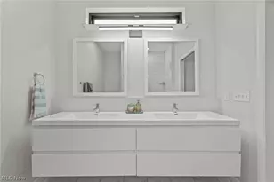 5217 Franklin Blvd, Loveland, OH 44102 - Photo 23