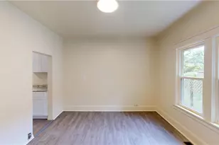 210 Perry St, Struthers, OH 44471 - Photo 5