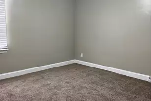 427 E 275th St, Euclid, OH 44132 - Photo 23