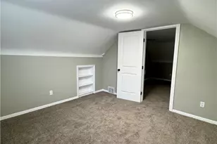 427 E 275th St, Euclid, OH 44132 - Photo 37