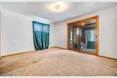 13458 Theeland Avenue NW, Uniontown, OH 44685 - Photo 21