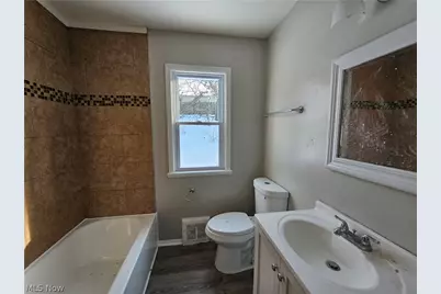 9516 Alexander Road, Loveland, OH 44125 - Photo 21