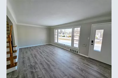 9516 Alexander Road, Loveland, OH 44125 - Photo 5