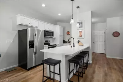 5547 Beavercrest Drive #107, Lorain, OH 44053 - Photo 9