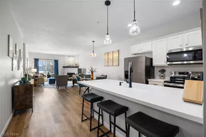 5547 Beavercrest Drive #107, Lorain, OH 44053 - Photo 7