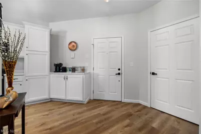 5547 Beavercrest Drive #107, Lorain, OH 44053 - Photo 3