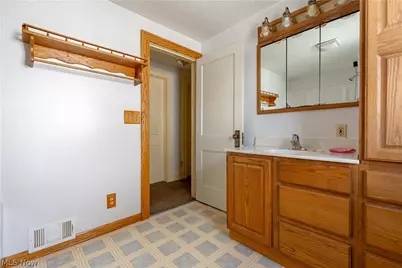 1154 Roslyn Avenue SW, Canton, OH 44710 - Photo 21