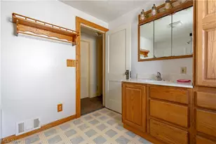 1154 Roslyn Ave SW, Canton, OH 44710 - Photo 21