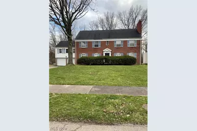 587 Tod Lane, Youngstown, OH 44504 - Photo 1