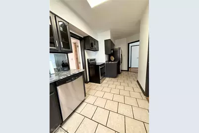 11820 Edgewater Drive, Oakwood, OH 44107 - Photo 9