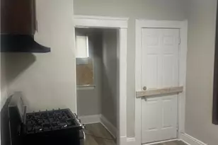 13813 Kelso Ave, Loveland, OH 44110 - Photo 9