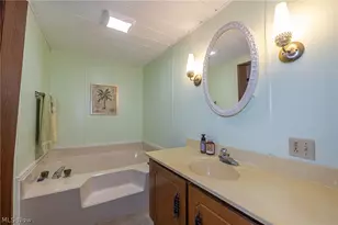 15 Kimberly Ln, Olmsted Twp, OH 44138 - Photo 27