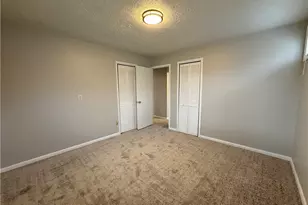 6751 Oakwood Rd, Parma Heights, OH 44130 - Photo 23