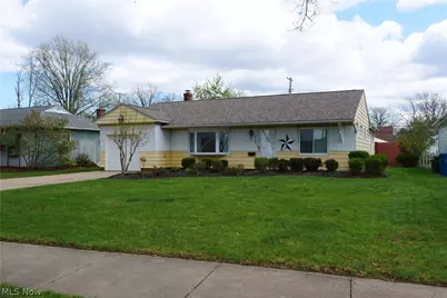 6751 Oakwood Road, Parma Heights, OH 44130 - Photo 29
