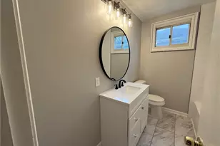 6751 Oakwood Rd, Parma Heights, OH 44130 - Photo 15