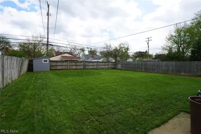 6751 Oakwood Road, Parma Heights, OH 44130 - Photo 31