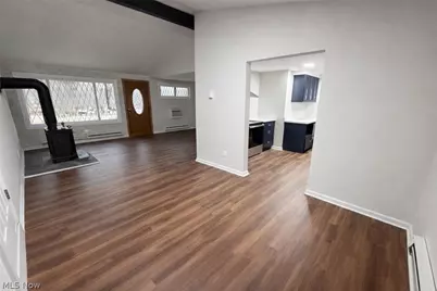 18832 Maplewood Lane, Chagrin Falls, OH 44023 - Photo 5