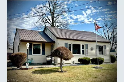 136 Minnesota Avenue, Ashtabula, OH 44004 - Photo 1
